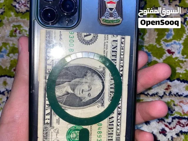 آيفون 11 برو ماكس ذاكره 256 الجهاز مكفول