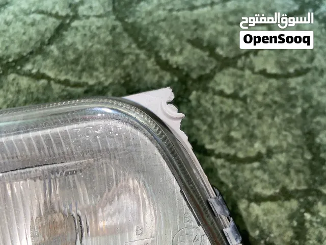قطع مرسيدس قديم (قرش ونص)