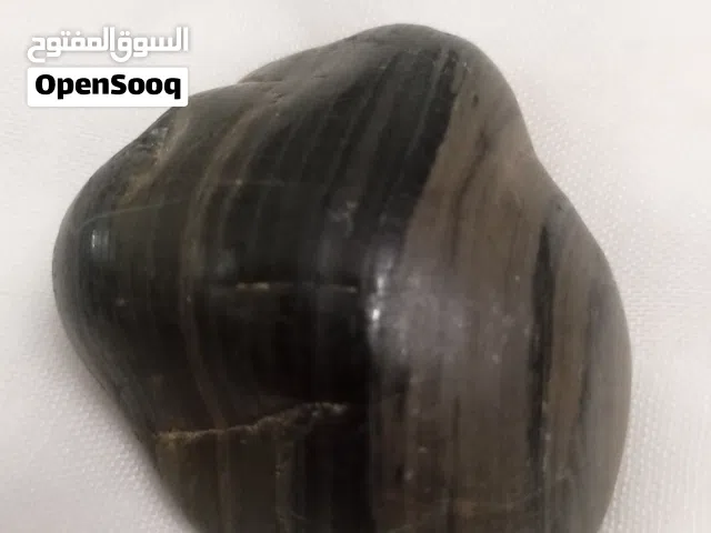 حجر يماني نادر