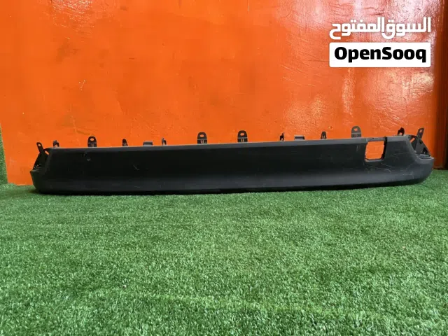 سبويلر سفلي طمبون خلفي تويوتا بريوس 2019-2022  اصلي مستعمل ياباني  Toyota Prius 2019-2022