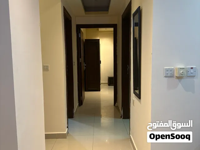 فرصه للاستثمار شقة مؤثثة (غرفة وصاله )  في الغبره الشمالية قريبه من حماية المستهلك
