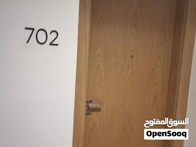 شقة للبيع في الشارقة الممشى