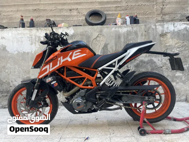 2017 KTM DUKE 390(معايرة داينو)