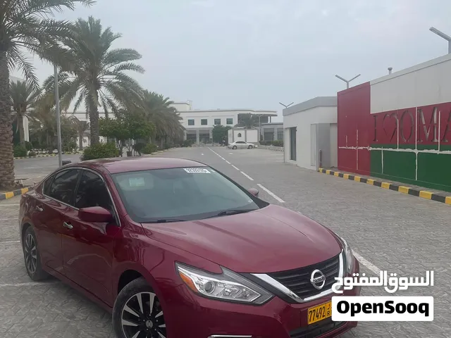 نيسان التيما SV