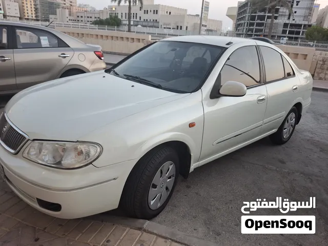 nissan sunny 2005