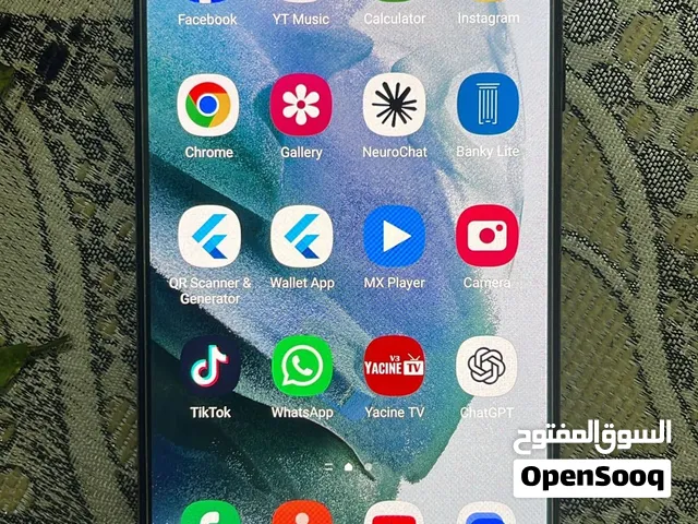 عرررررررض 24 ساعة تلفون جلاكسيS 21 بلس ذاكرة 128 مستخدم نظييييييف خالي من اثار الاستخدام غير مطبع