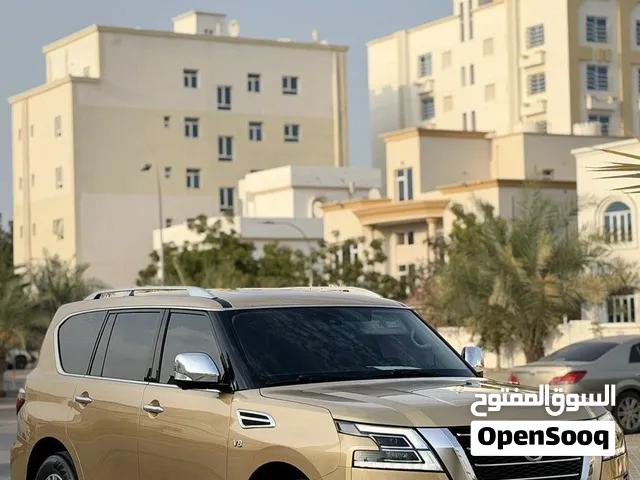 للبيع نيسان بلاتينيوم المكينه الكبيره فول
