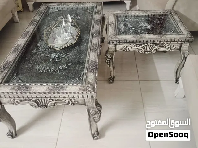 معلومات عن طولها و عرضها طاولة: طولها:120 عرضها:60