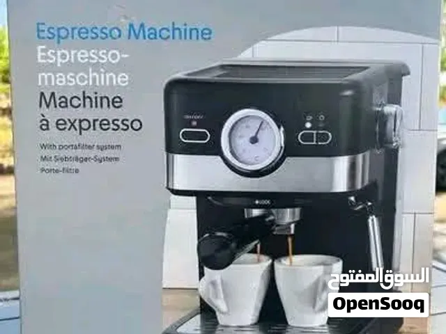 ماكينة تحضير الإسبريسو من سيلفركريست (SilverCrest Espresso Machine SEM 1100 C5). [1, 2]  أبرز مواصفا