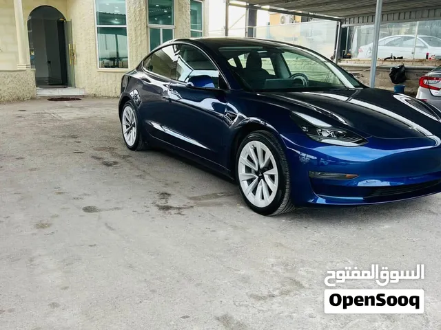 Tesla model 3 - 2023