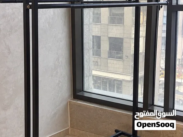 ستاند ملابس عالي الجودة