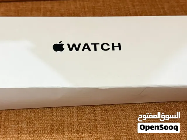 ساعة ابل SE