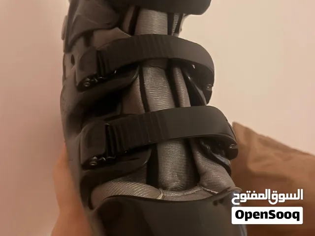 سكيت لون اسود
