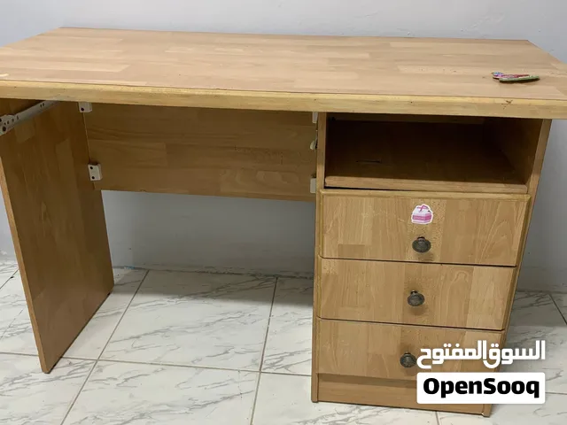 مكتب خشب زان مُستعمل