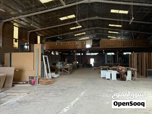 Fully Equipped Workshop for Rent Or Change to Any Business)