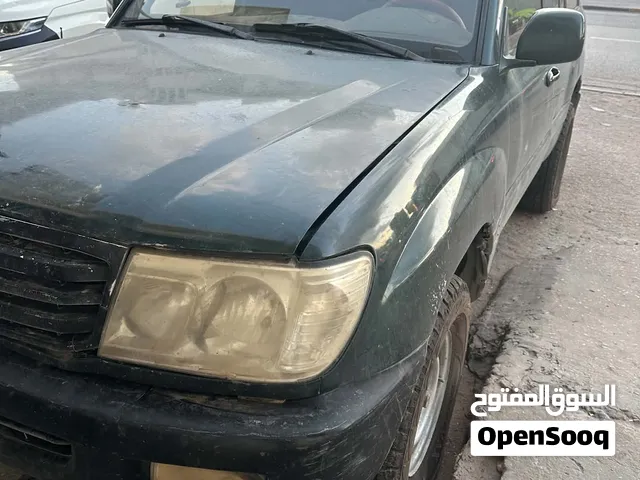 تويوتا لبوة 2002