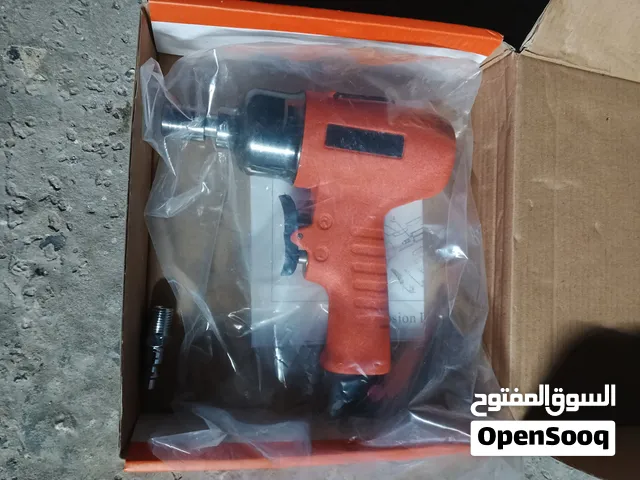 مفتاح هوائي احترافي – Professional Air Tools  للبيع مفتاح هوائي يعمل بالهواء المضغوط، جديد وبحا