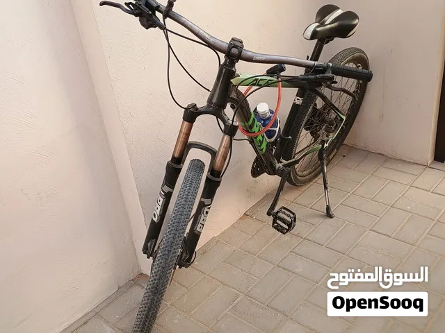 دراجه رياضيه من نوعTREK