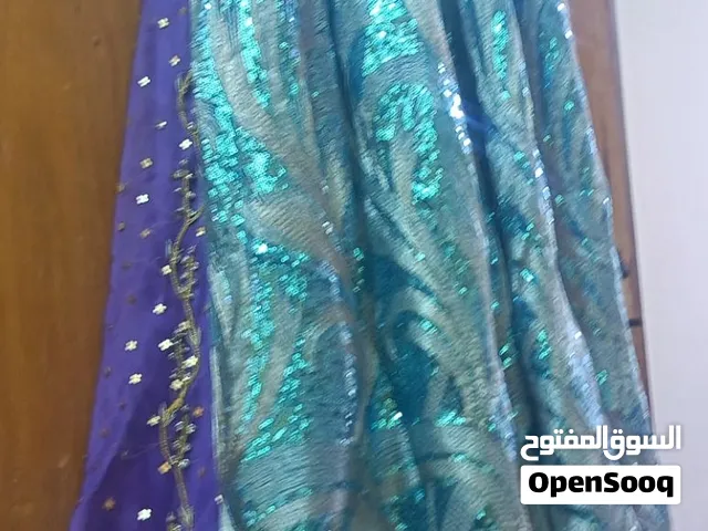 فساتييين نظيفه 120ريال وقابل لي التفاوض