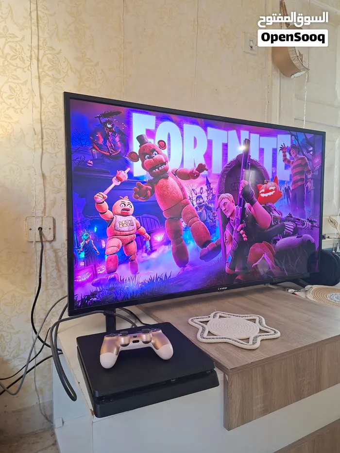 PlayStation 4 Slim