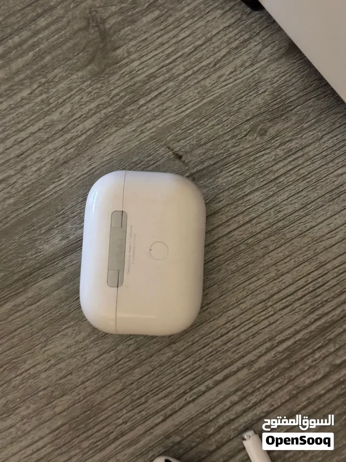 ⁦⁦Apple⁩⁩ ⁦⁦AirPods⁩⁩ ⁦⁦Pro⁩⁩ ⁦⁦1⁩⁩ مستعمل