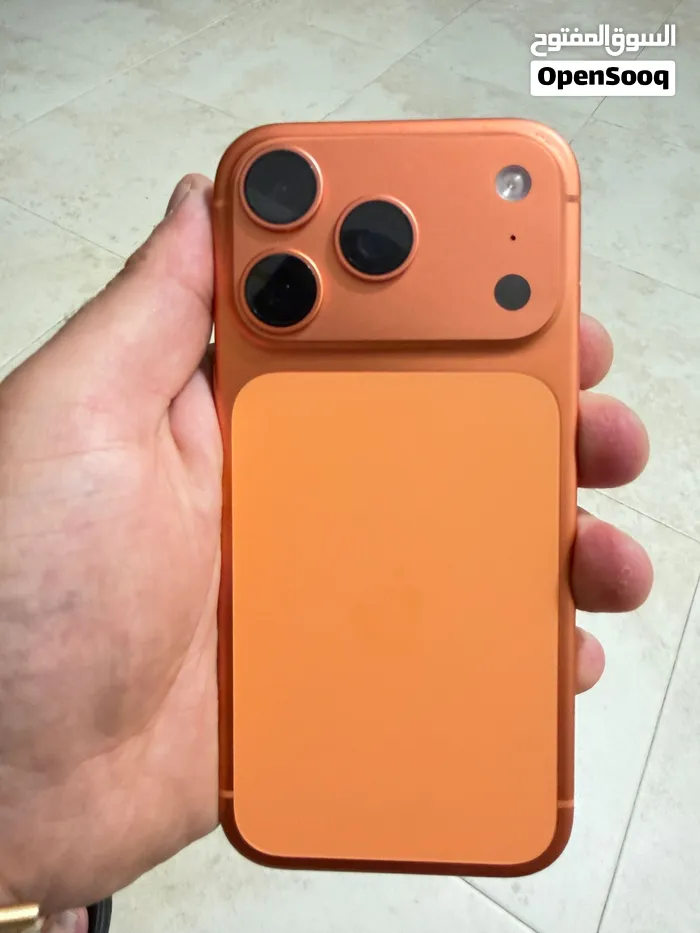 iPhone 17 pro 256GB   %90